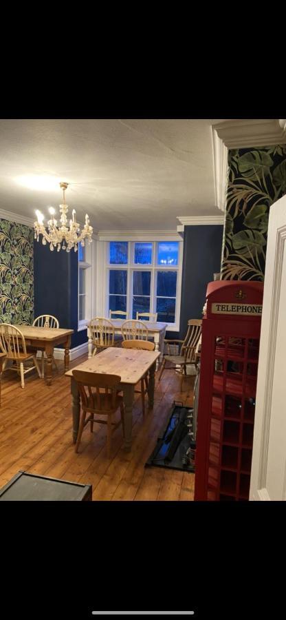 Burleigh House B And B Bed and Breakfast Tenbury Εξωτερικό φωτογραφία