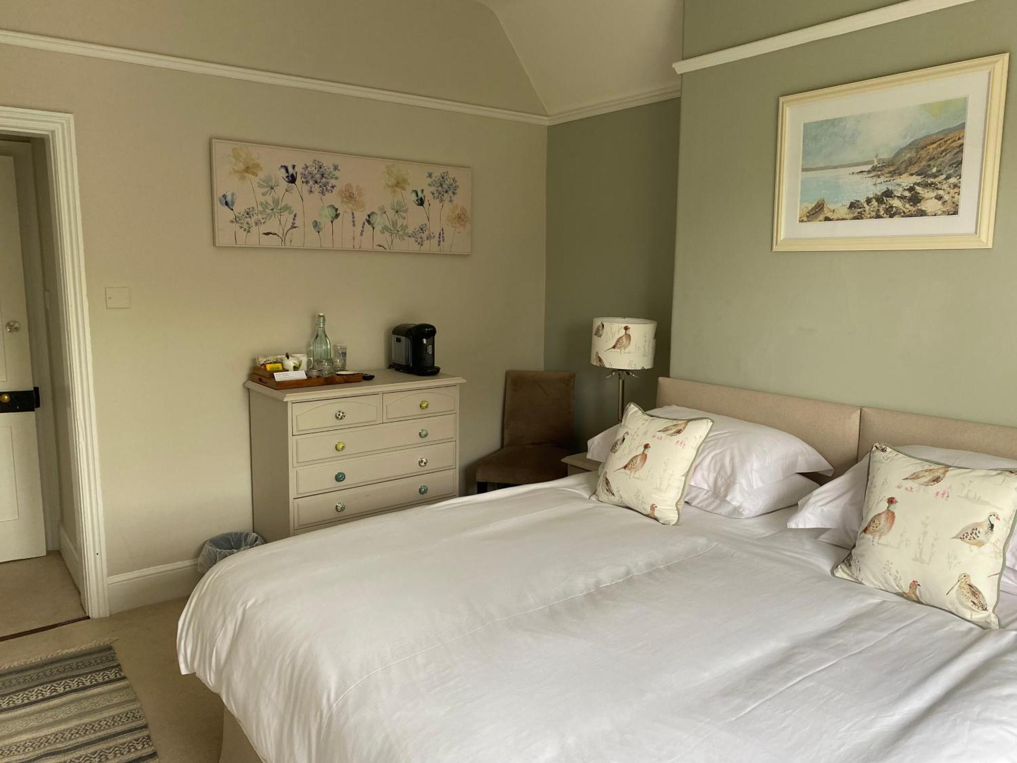 Burleigh House B And B Bed and Breakfast Tenbury Εξωτερικό φωτογραφία